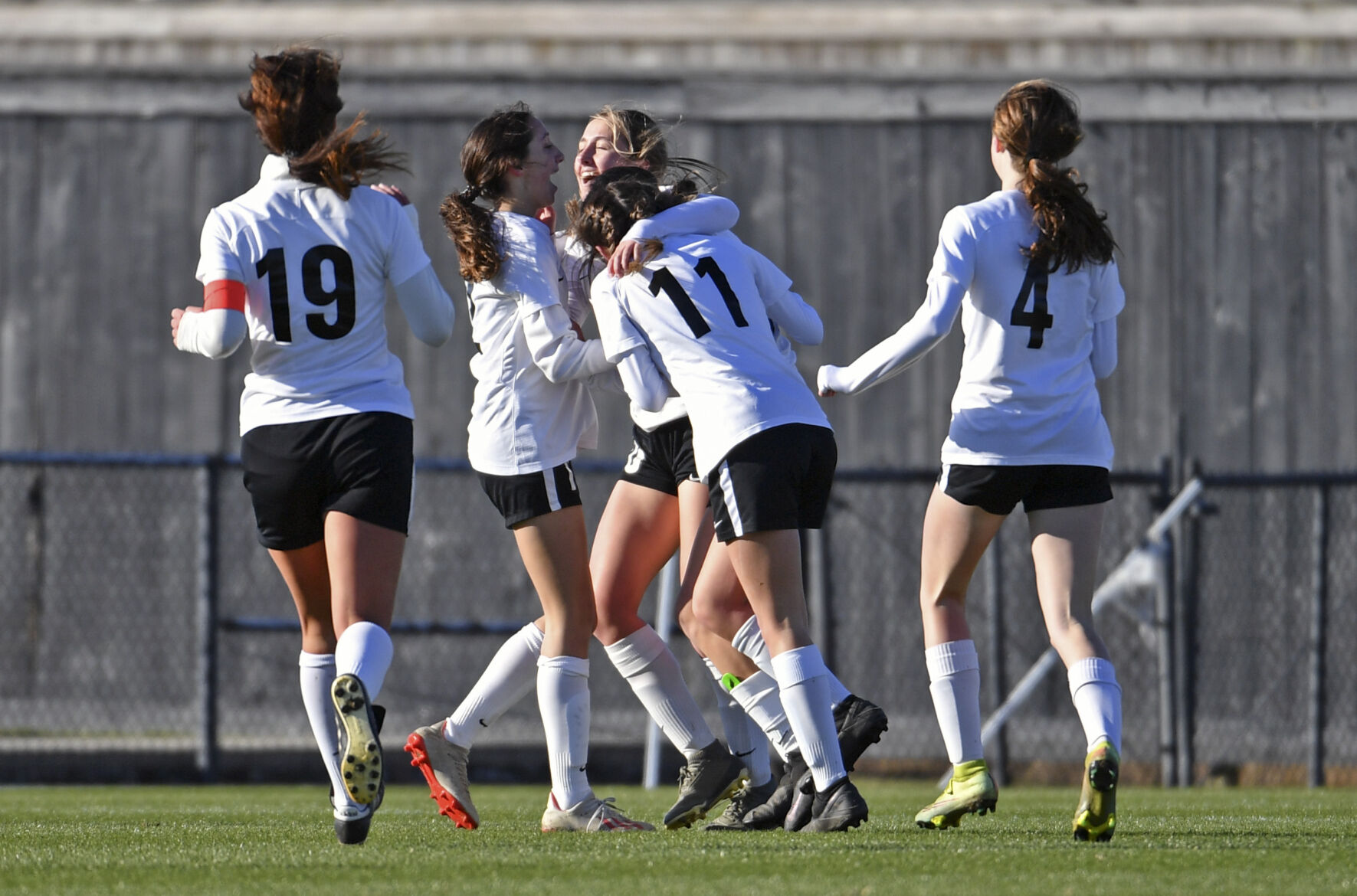 BR.stmichaeluhighgirls.022021 HS 264.JPG